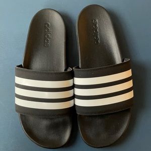 Adilette comfort slides